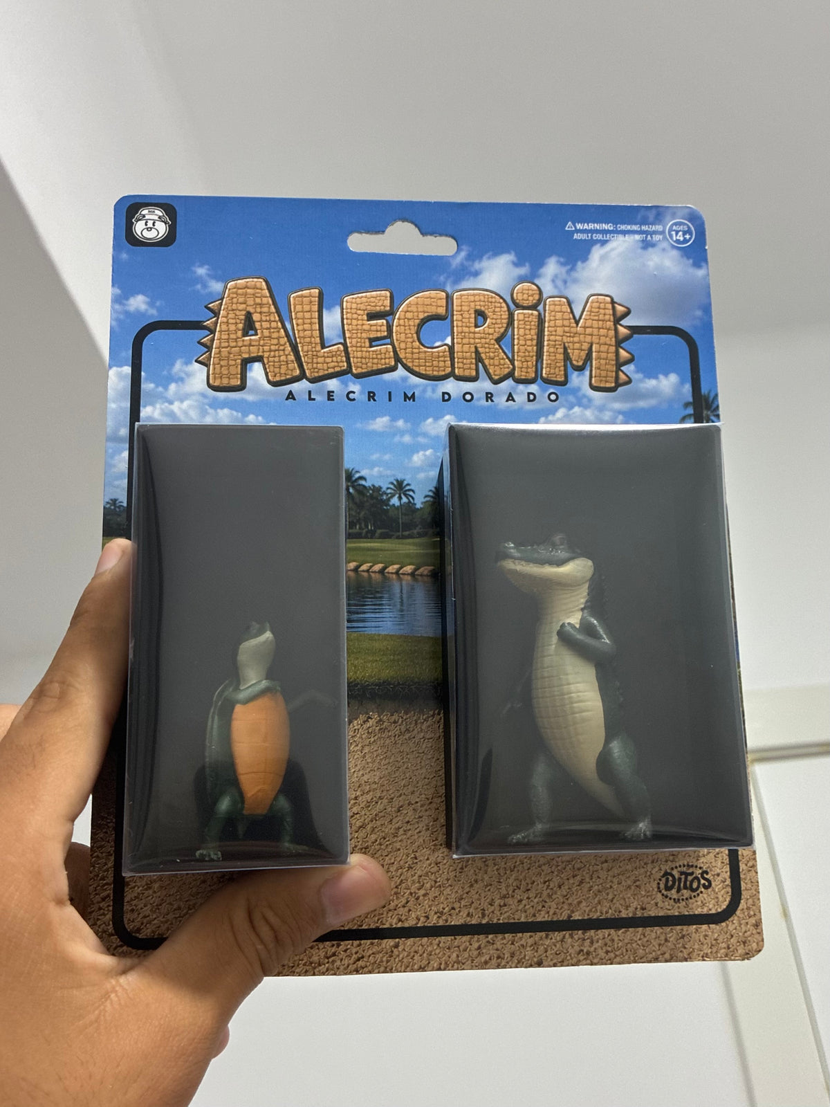 Figura Coleccionable de Cocodrilo y Tortuga del meme “Alecrim Dourado”
