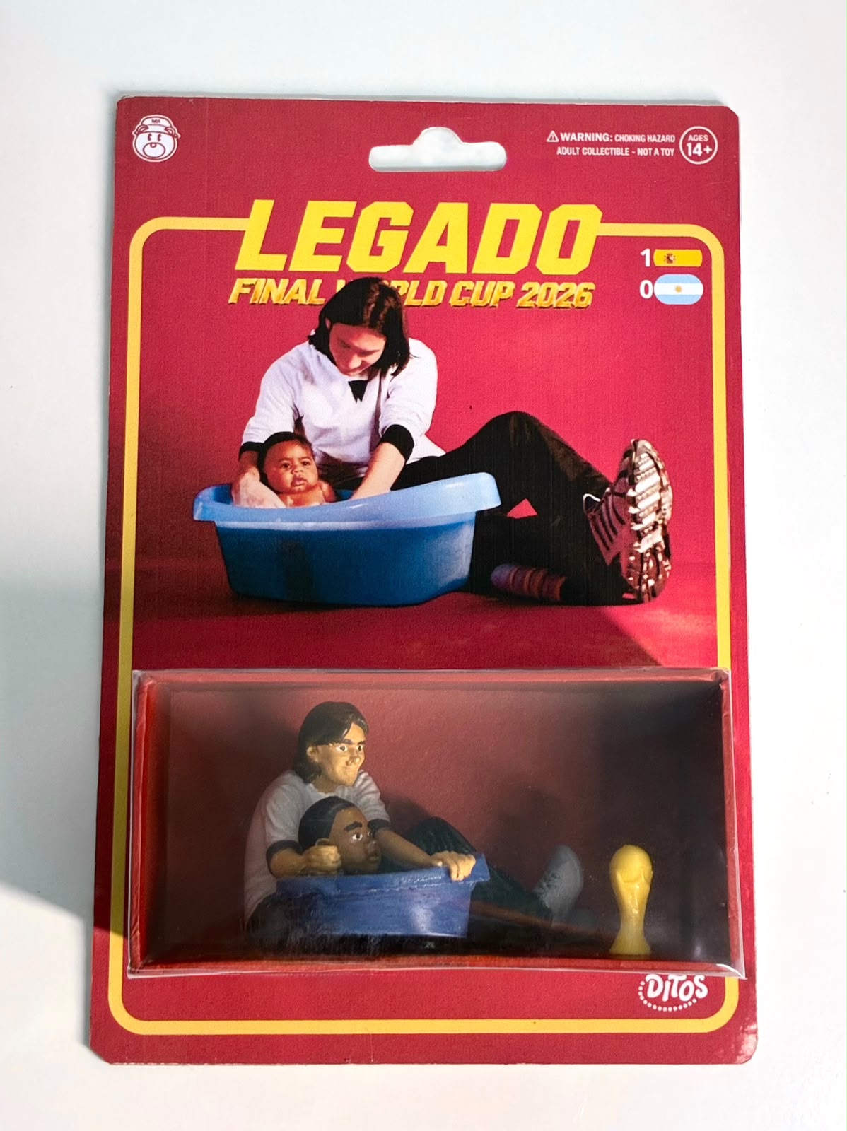 Figura Coleccionable de "LEGADO" (Messi bañando a Lamine Yamal)