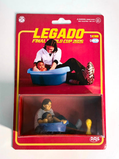 Figura Coleccionable de "LEGADO" (Messi bañando a Lamine Yamal)